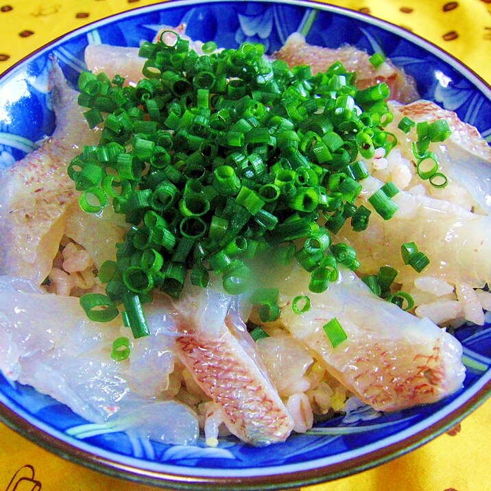 鯛の塩麹漬けの丼